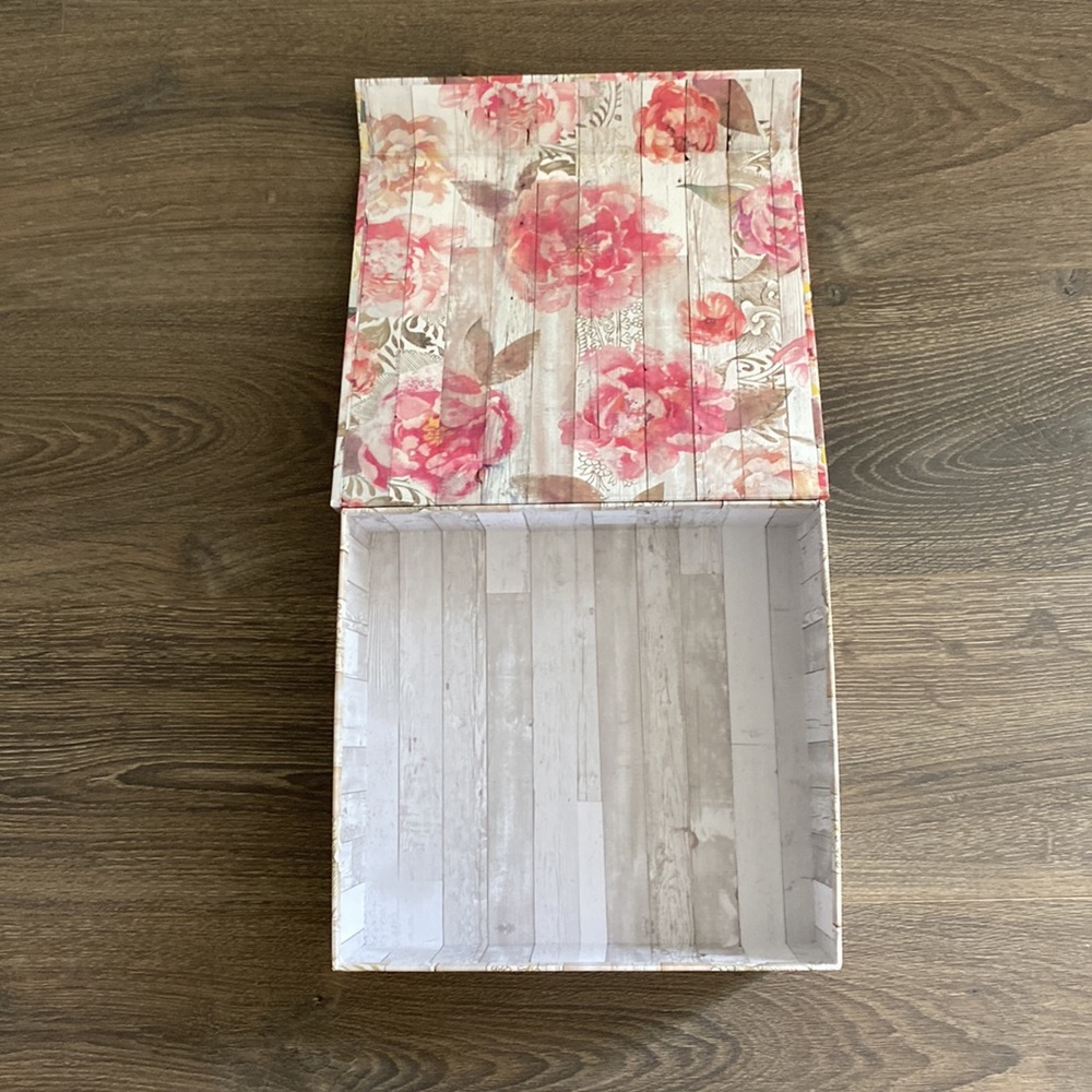 Storage Box - Picture 2 of 7